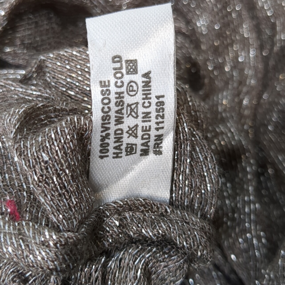 Metallic Silver Grey Infinity Loop Scarf - image 2